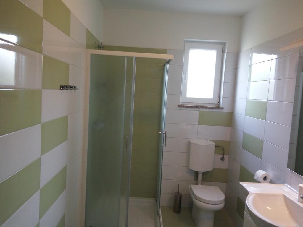 Apartment Asparagus Rovinjsko Selo Esterno foto