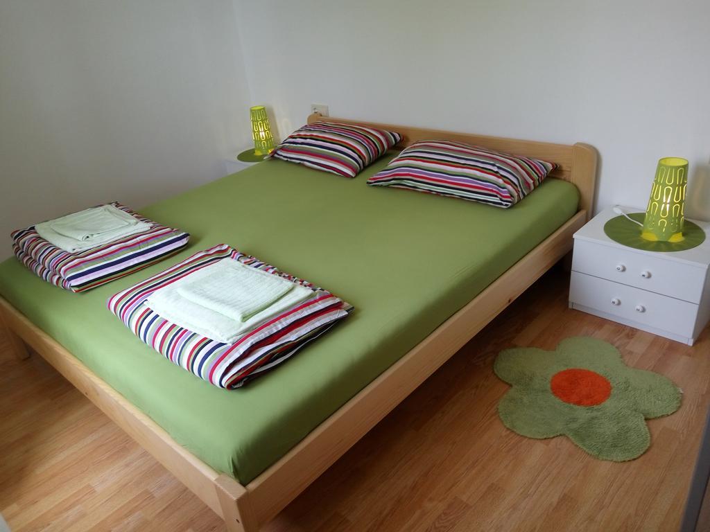 Apartment Asparagus Rovinjsko Selo Esterno foto